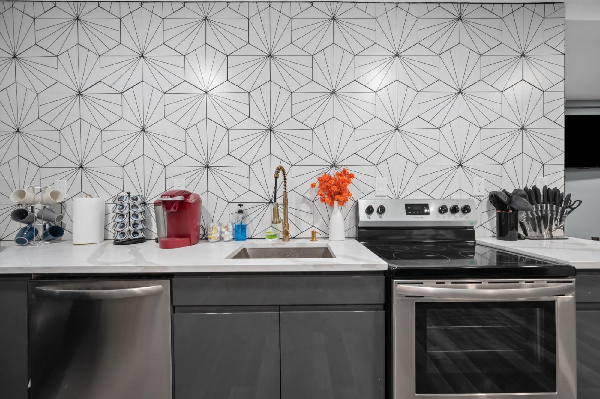 Elegant 2Br Apt Near Med Center With Free Park 휴스턴 외부 사진